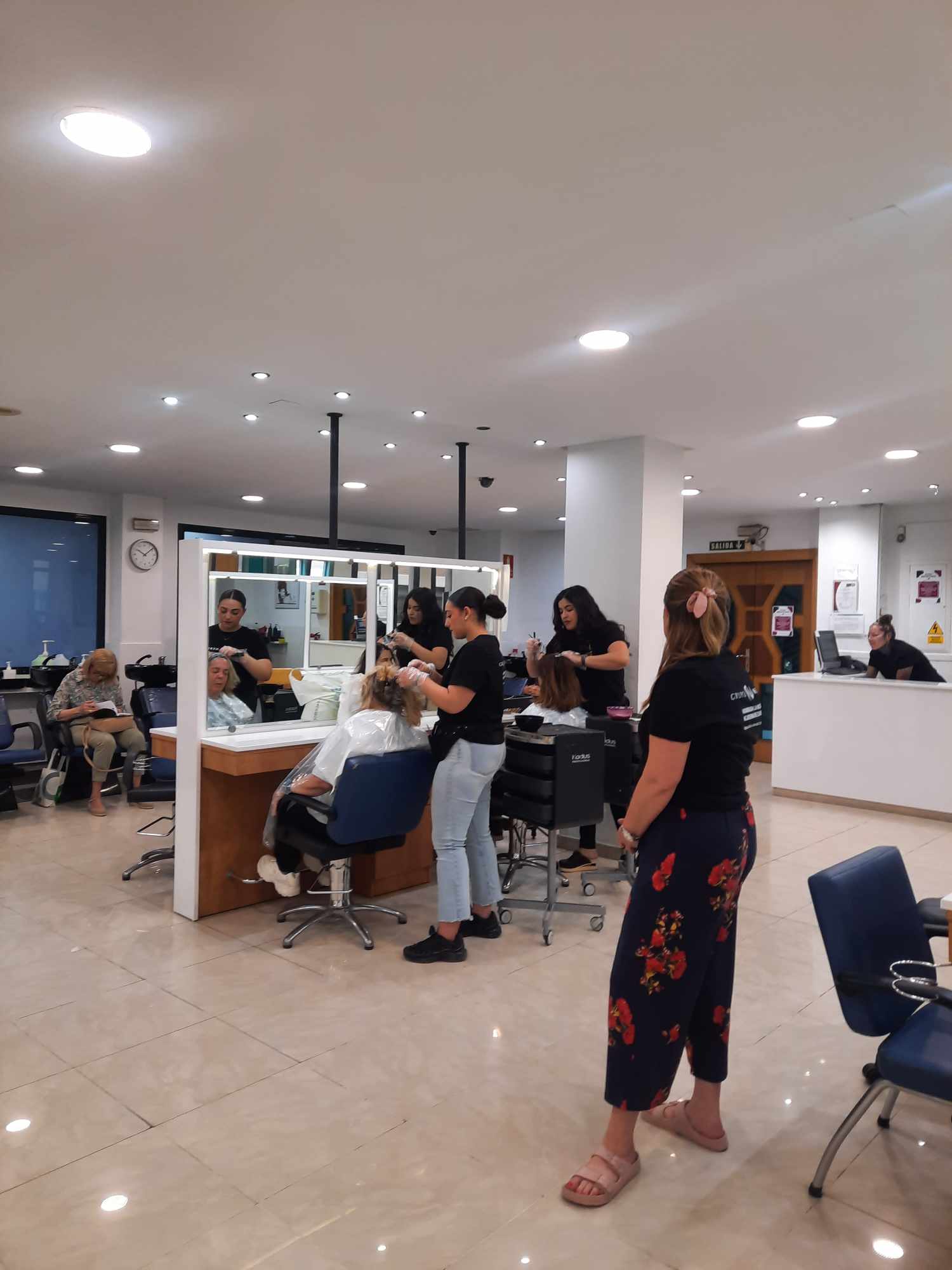 494813136_1021638560080950_4216652226912700674_n