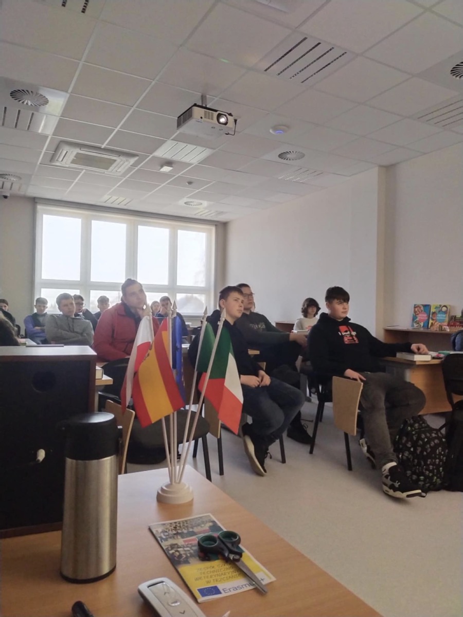 209345d3-4173-42ec-a46d-9b998ac01b26