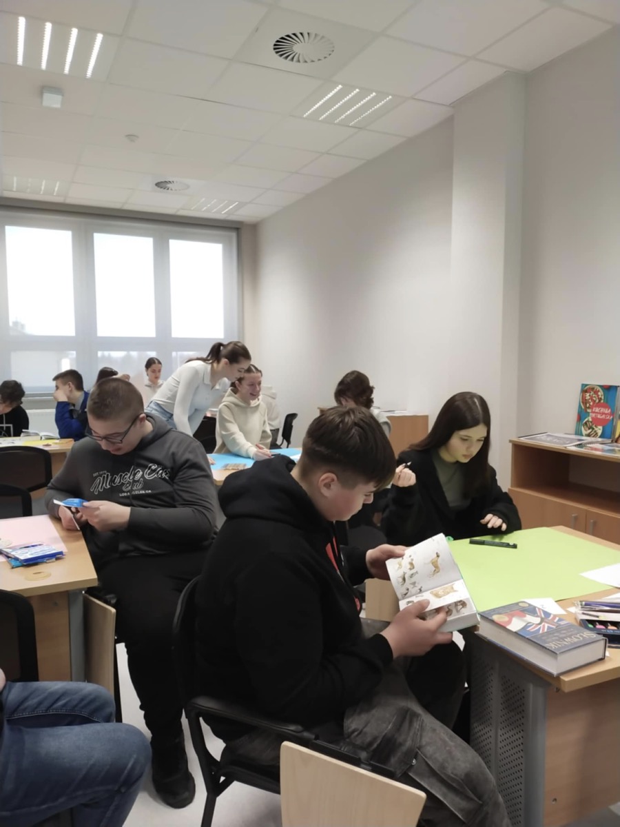 2c1fd53d-4865-4599-87ae-c81a95a7cfb3