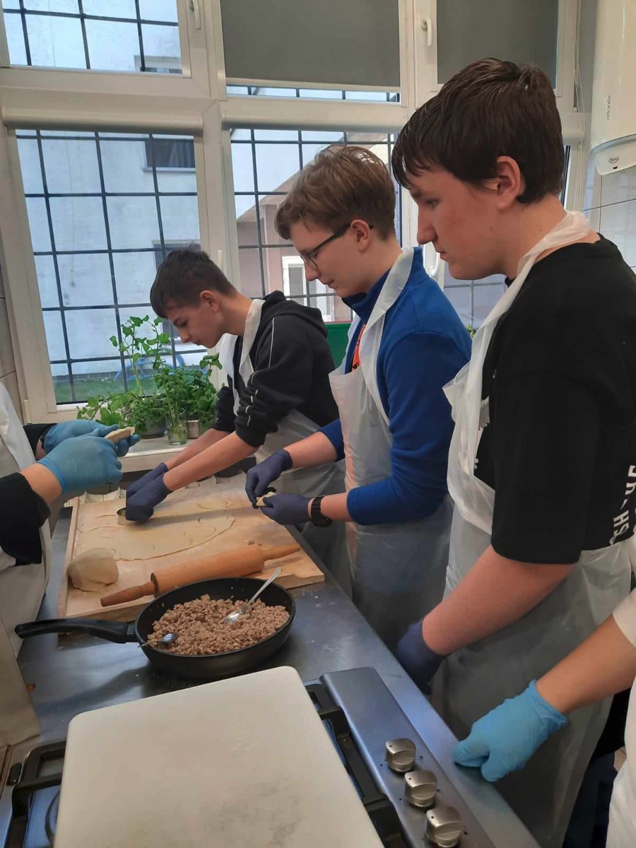 462544431_906952400879203_8069107096700586928_n