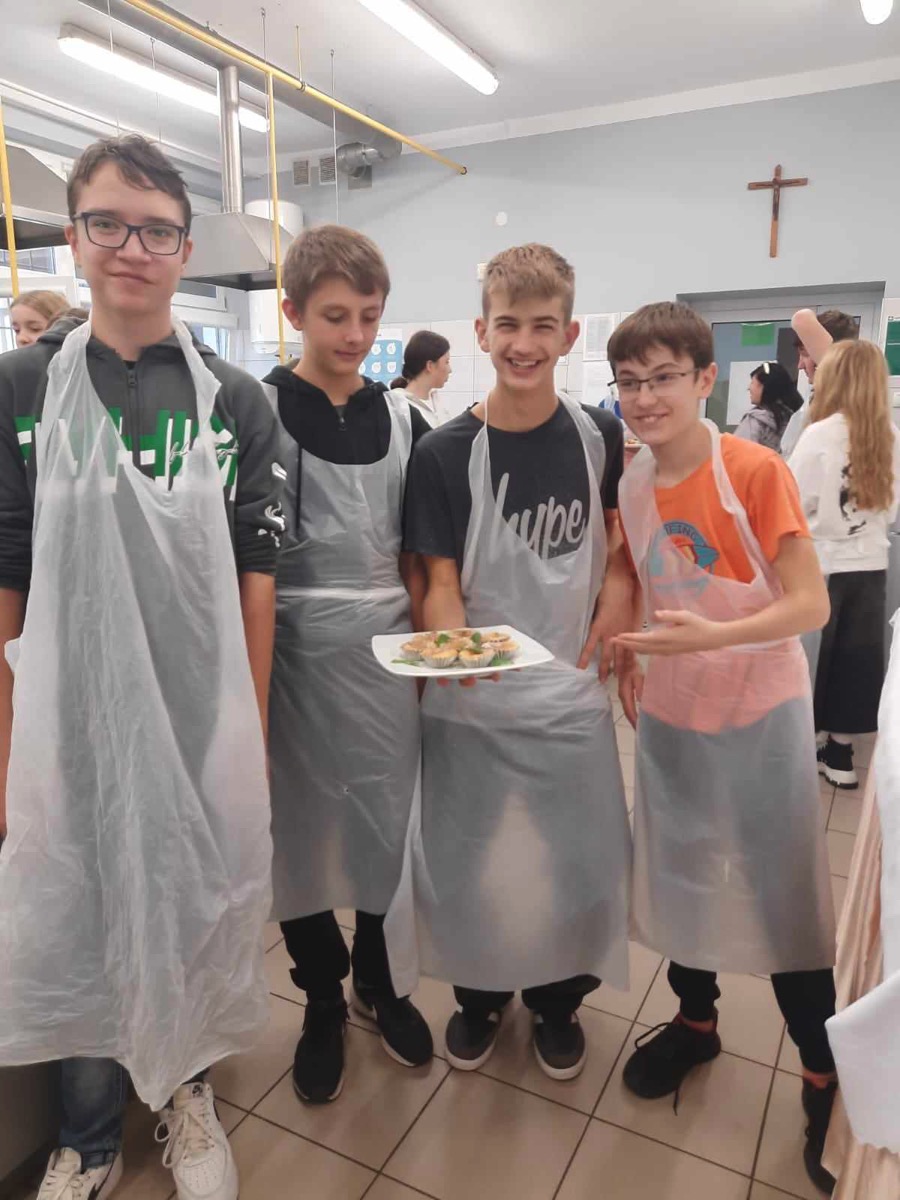 462551071_417600658051034_5603685983755855995_n